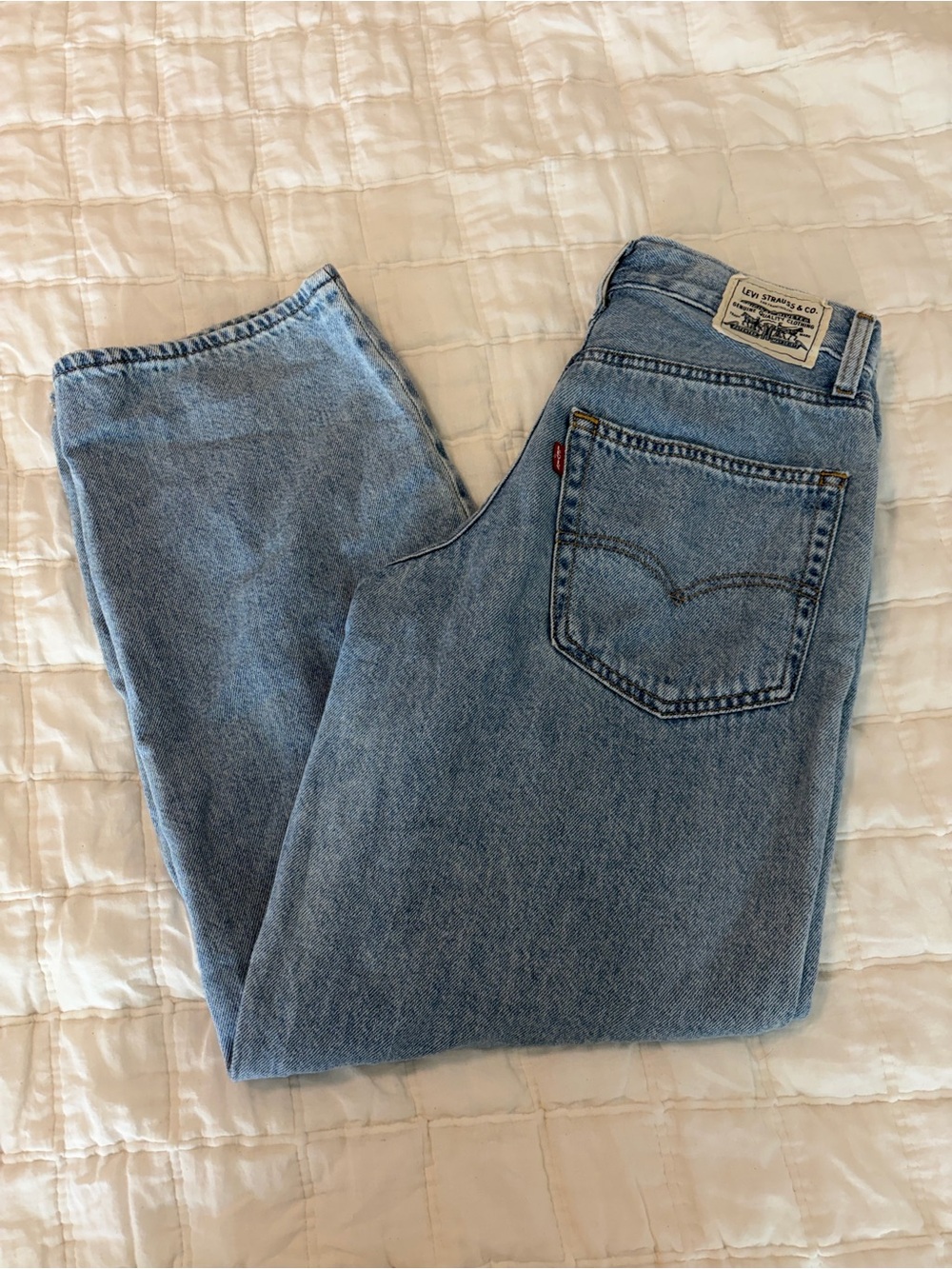 Levi's baggy dad jeans